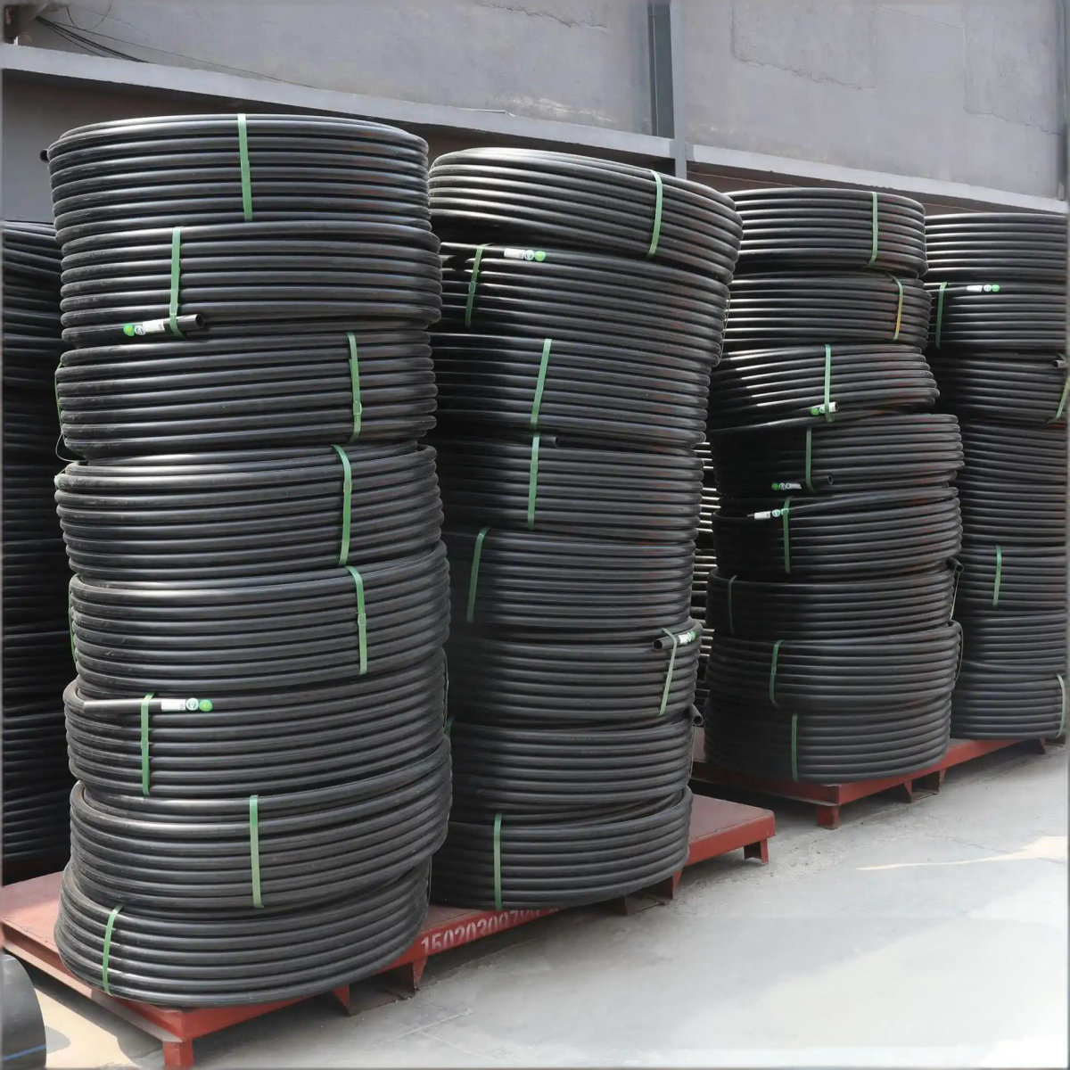 20 - 63mm HDPE Polyethylene Pipe Farm Irrigation Pipe Black Plastic Water Pipe Roll